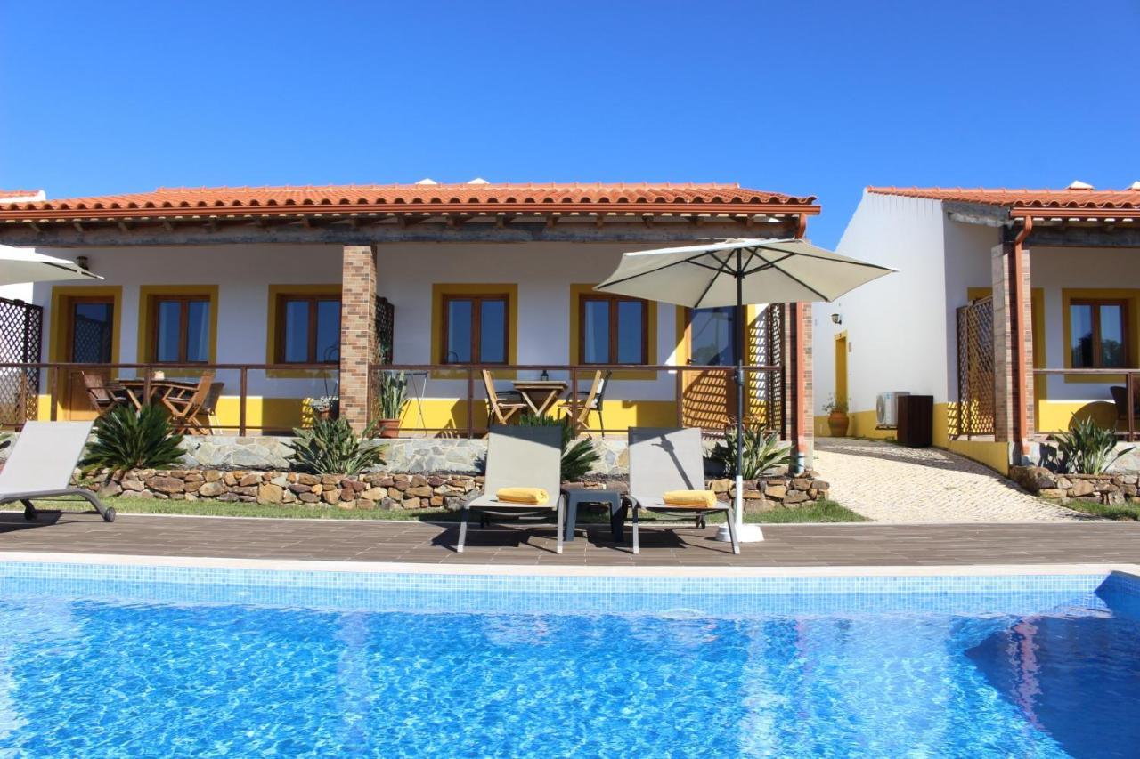 Quinta Alfambras Alojamento de Turismo Rural *